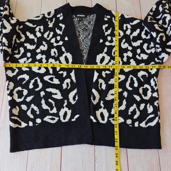 Express open front leopard print cardigan sz S NWOT - Picture 8 of 9